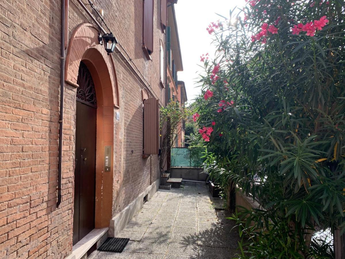 Апартаменты Casina Delle Rose Болонья Экстерьер фото